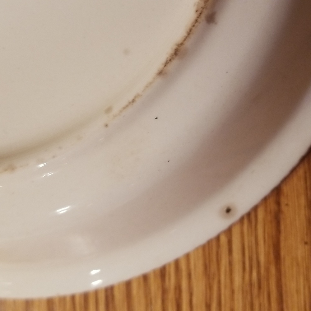 Royal China "American Farm Scene " Currier & Ives Pie Plate - Picture 10 of 16